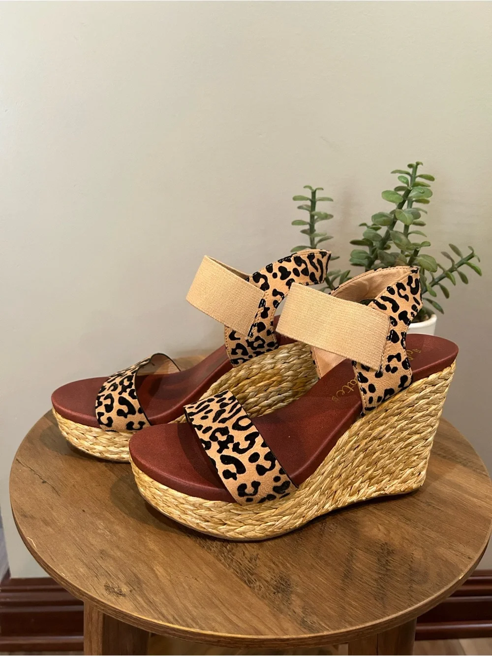 Alter’d State Caelynn Leopard Print Espadrille Wedge Sandals 8.5
